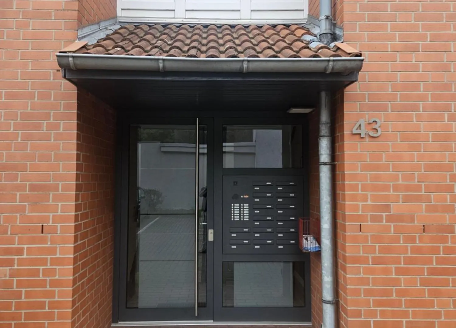 Appartamento 80 M2 Moderne Und Zentrale Wohnung In Hannover Mit Eigenem Parkplatz